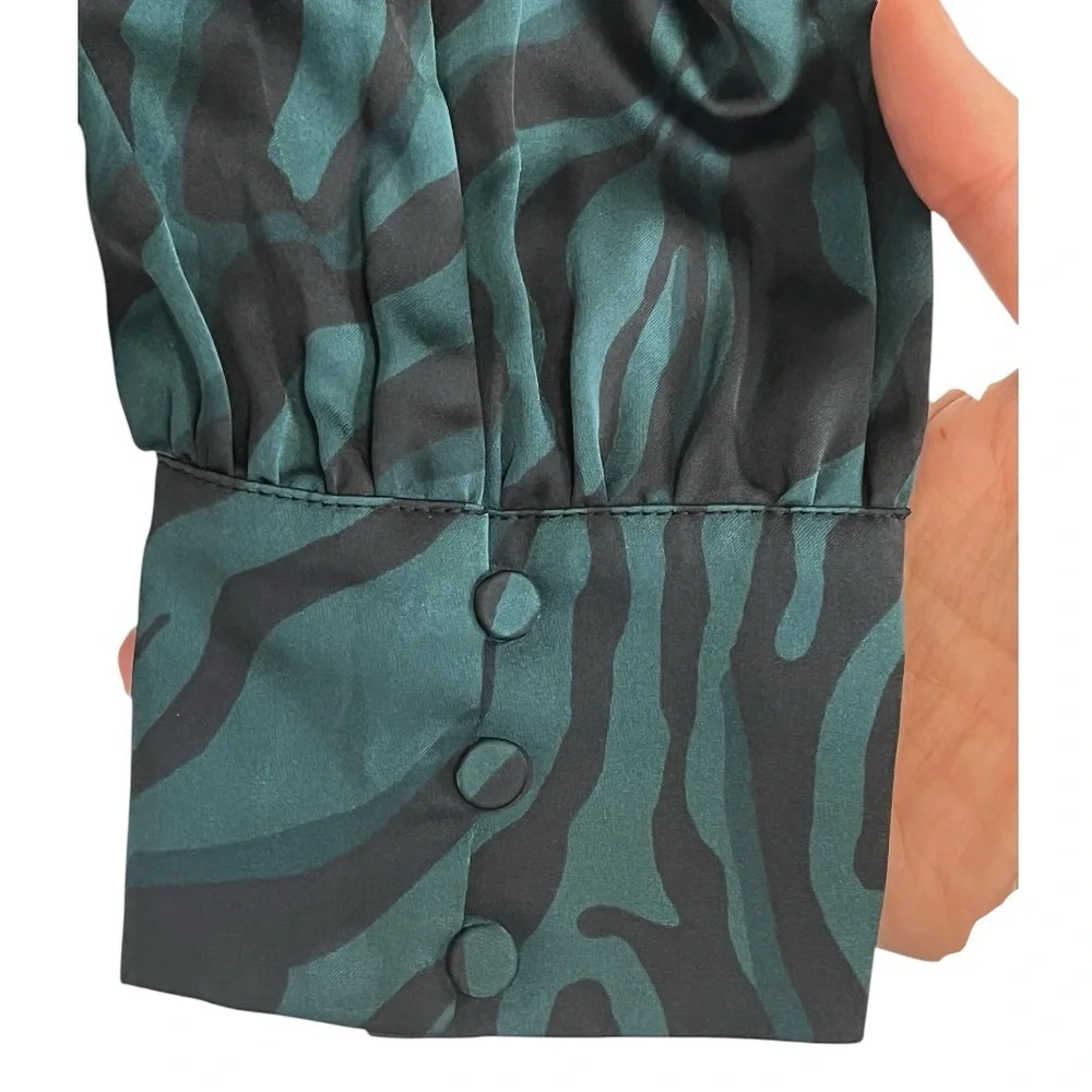 NWT J. Crew | Green Black Zebra Print Long Sleeve Button Front Side Zip Blouse 6